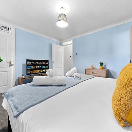 Watford Cozy Full Home - Perfect For Harry Potter Studios! المظهر الخارجي الصورة
