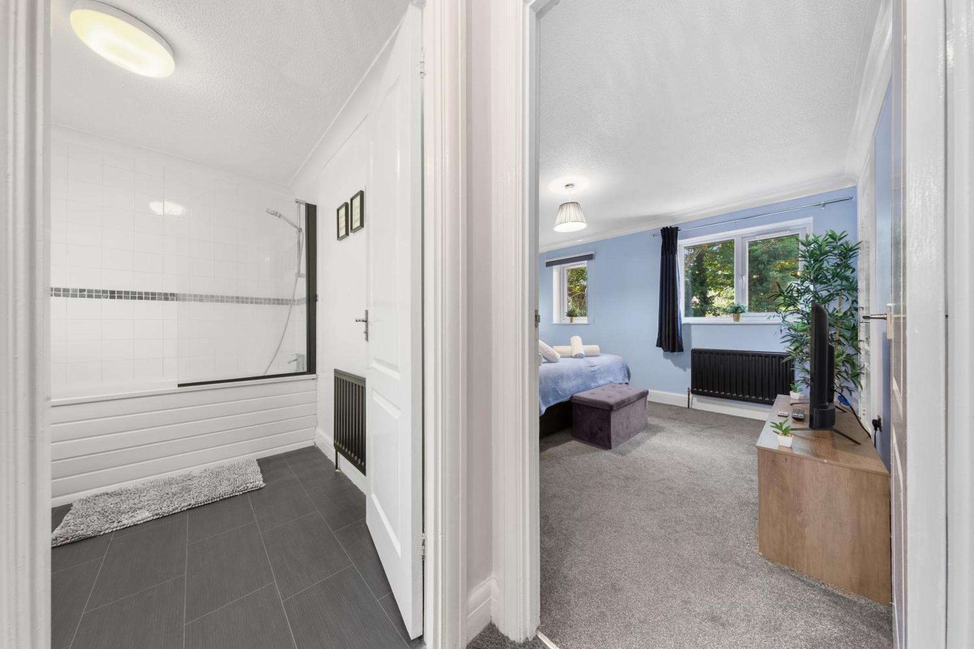 Watford Cozy Full Home - Perfect For Harry Potter Studios! المظهر الخارجي الصورة